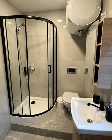 Cozy In Heart Of Old Town 公寓 *