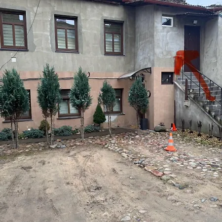 Cozy In Heart Of Old Town