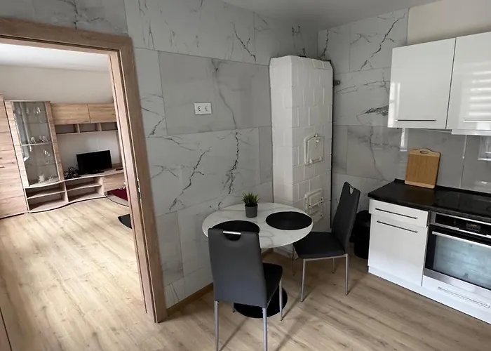 아파트 Cozy In Heart Of Old Town *